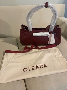 OLEADA Mini Marina Tote – Scarlet Red Leather – New / Never Carried